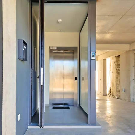 Aeon Residences - In The Heart Of *