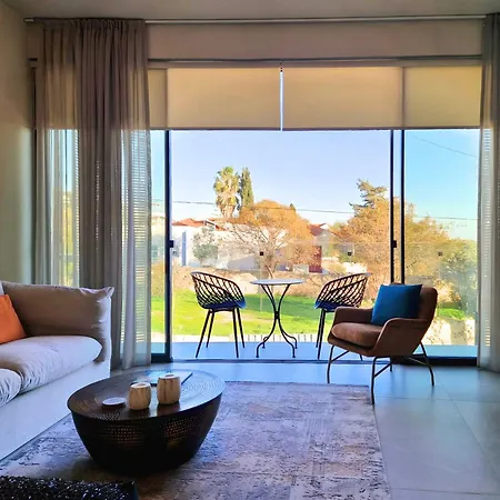 Aeon Residences - In The Heart Of بافوس