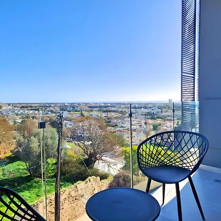 Aeon Residences - In The Heart Of *