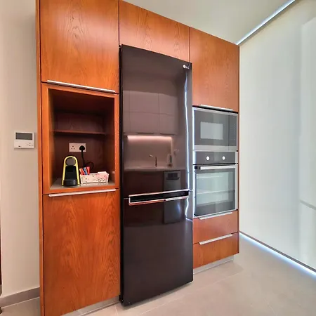 Aeon Residences - In The Heart Of