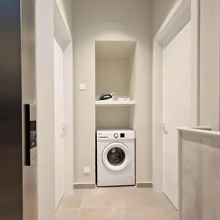 Aeon Residences - In The Heart Of بيت للعطل بافوس