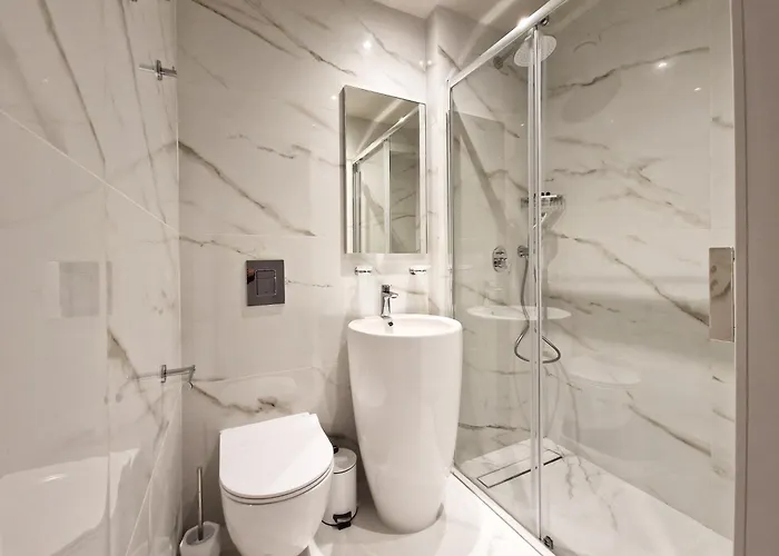 Aeon Residences - In The Heart Of * Paphos