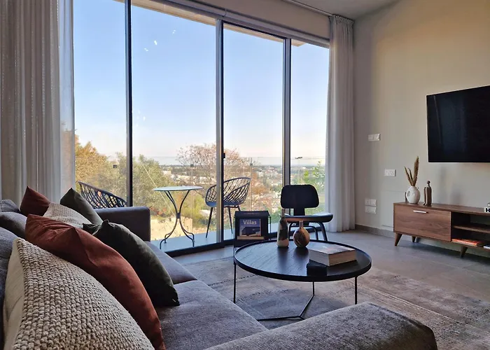 Aeon Residences - In The Heart Of Prázdninový dům Paphos