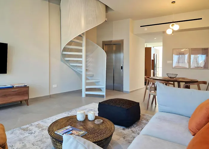 Aeon Residences - In The Heart Of