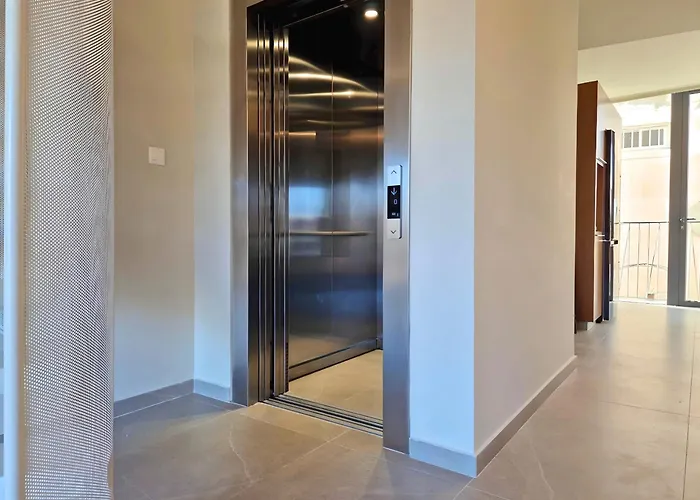 Nyaraló Aeon Residences - In The Heart Of Paphos