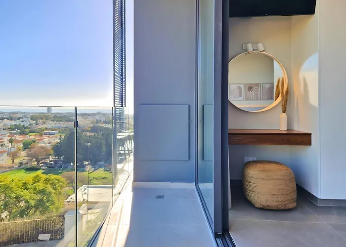 Aeon Residences - In The Heart Of Nyaraló